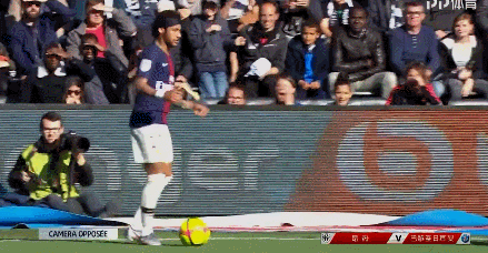 解锁津门虎vs申花！恩怨交织的众生相（津门虎大战申花：恩怨交错的众生百态）