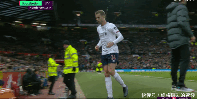 为国征战，感谢有你！国足官方为刚刚退役的尹鸿博送上祝福（国足官方送别尹鸿博：感谢为国而战，祝福踏上新程）