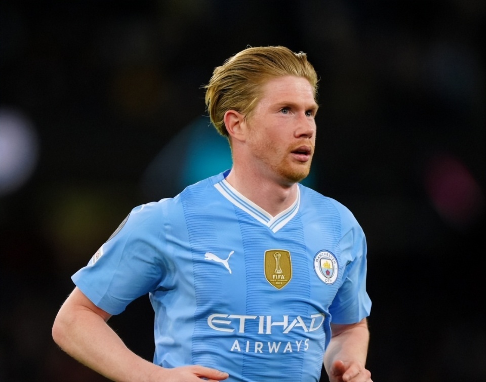 U22国足12月集训并参加U23亚洲杯29人名单：王钰栋、徐彬入选（U22国足公布12月集训暨U23亚洲杯29人名单：王钰栋、徐彬在列）