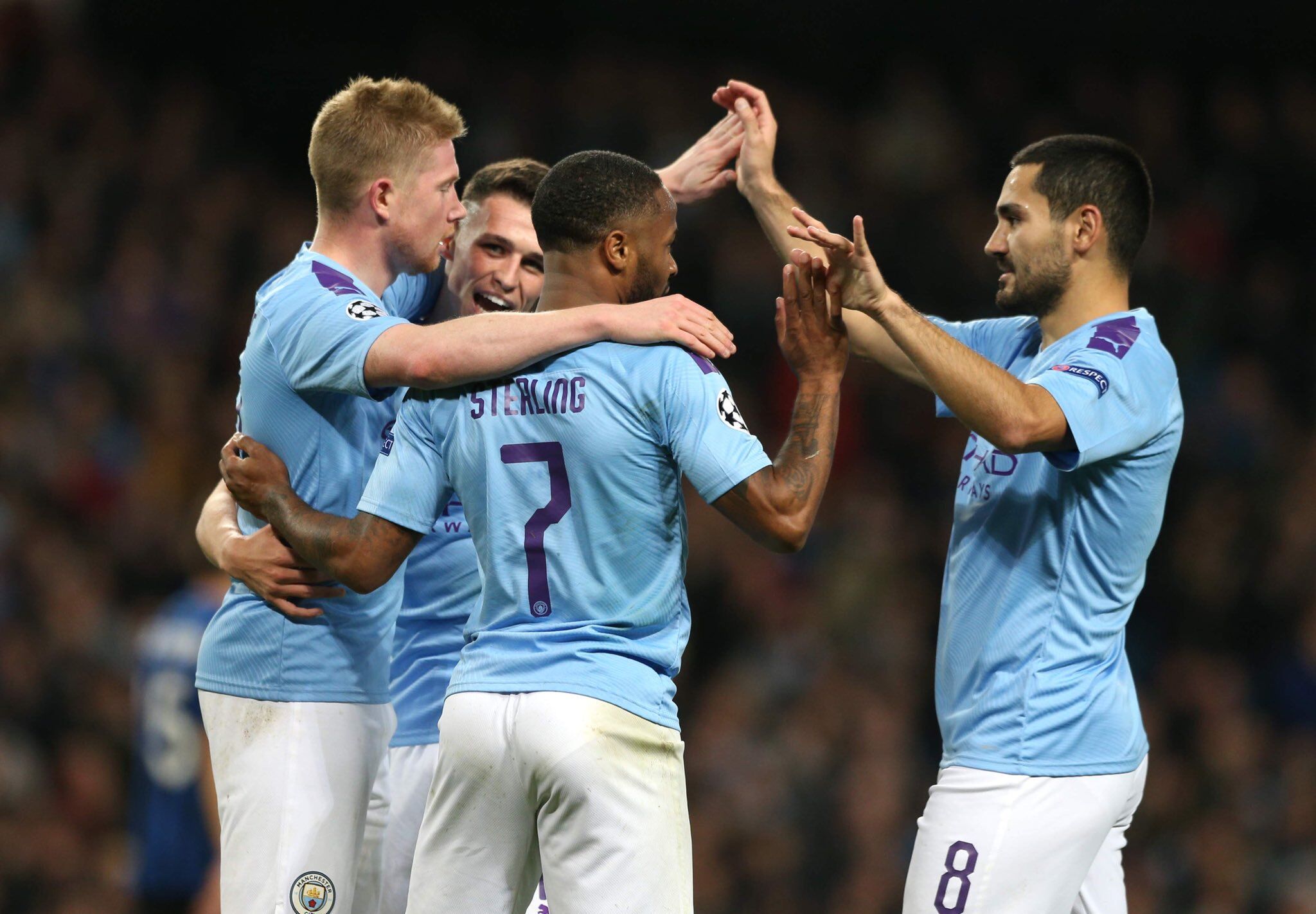 家族矛盾再升级？太阳报：贝克尔姆与妻子已取关长子布鲁克林（家族矛盾升级？太阳报称贝克尔姆夫妇已取消关注长子布鲁克林）