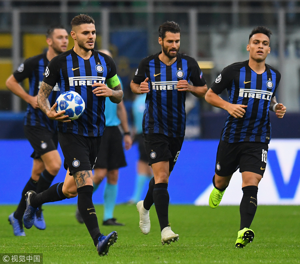 TA：赢球正成为枪手的一种习惯；诺伊尔在定位球防守上很脆弱（TA：枪手赢球渐成常态；诺伊尔在定位球防守上暴露短板）