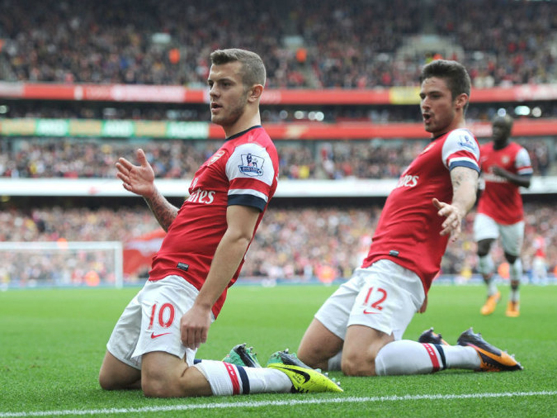 赵丽娜：走了70所学校，女孩踢球屈指可数；想让女孩踢球普及（赵丽娜走访70所学校：女孩踢球寥寥，盼推动普及）