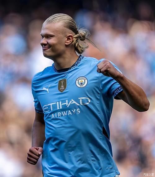 力压贝林、费尔明等4人，莫莱罗蝉联西甲月最佳U23球员（压过贝林、费尔明等四人，莫莱罗连庄西甲月度U23最佳）