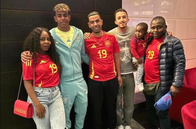 瑞天空：热刺、利物浦与扬-迪奥曼德的团队展开深度接触（瑞天空：热刺与利物浦已与扬-迪奥曼德方面进行深入沟通）