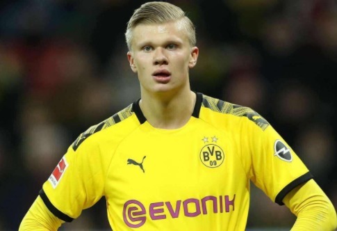 区域防守与人盯人差在哪？（区域联防与盯人防守有哪些区别？）