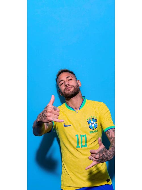 “混合脸谱”挑战来袭🔥是什么照片让小图拉姆笑出屏...（混合脸谱挑战刷屏🔥哪张照片让小图拉姆笑出屏幕？）